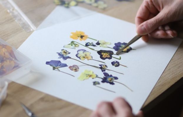 COM - header - site web - Atelier vois la vie en fleurs